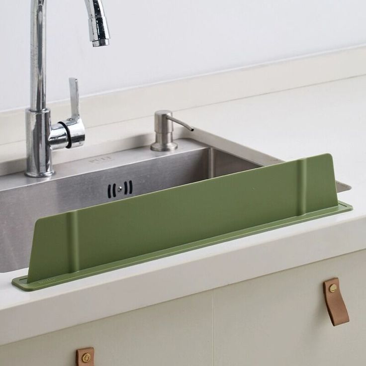 SplashGuard™️ Flexible Sink & Stove Water Barrier